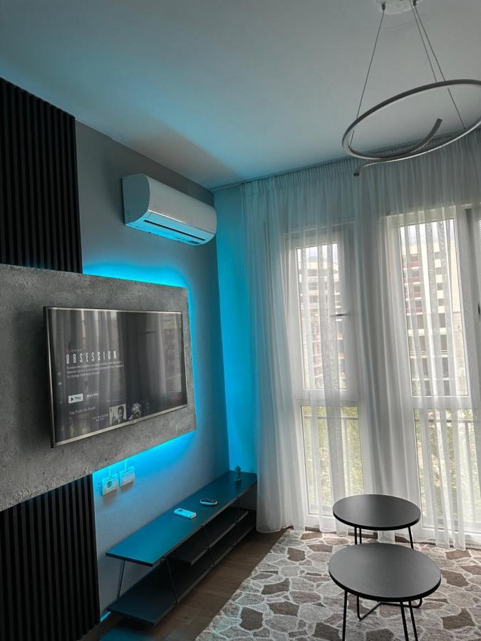 Apartment Rams